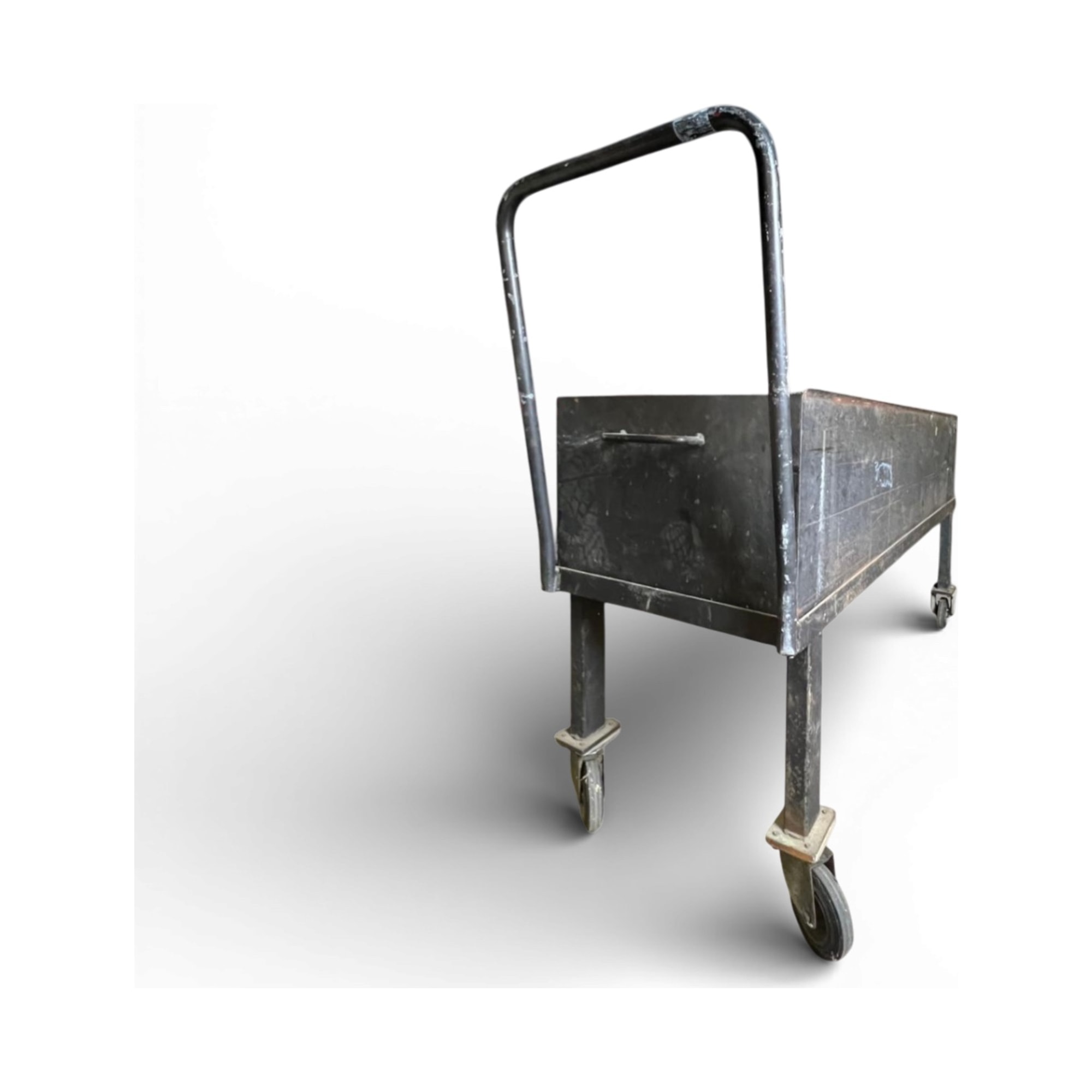 carrello industriale da officina su ruote