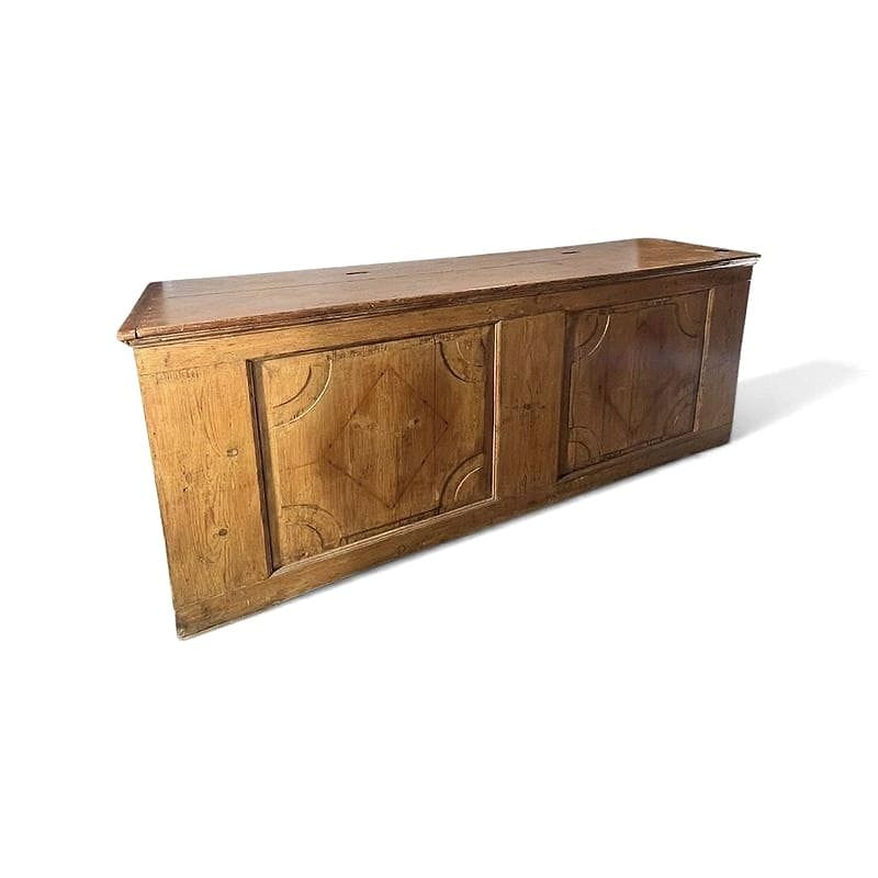 bancone da drogheria in abete scolpito