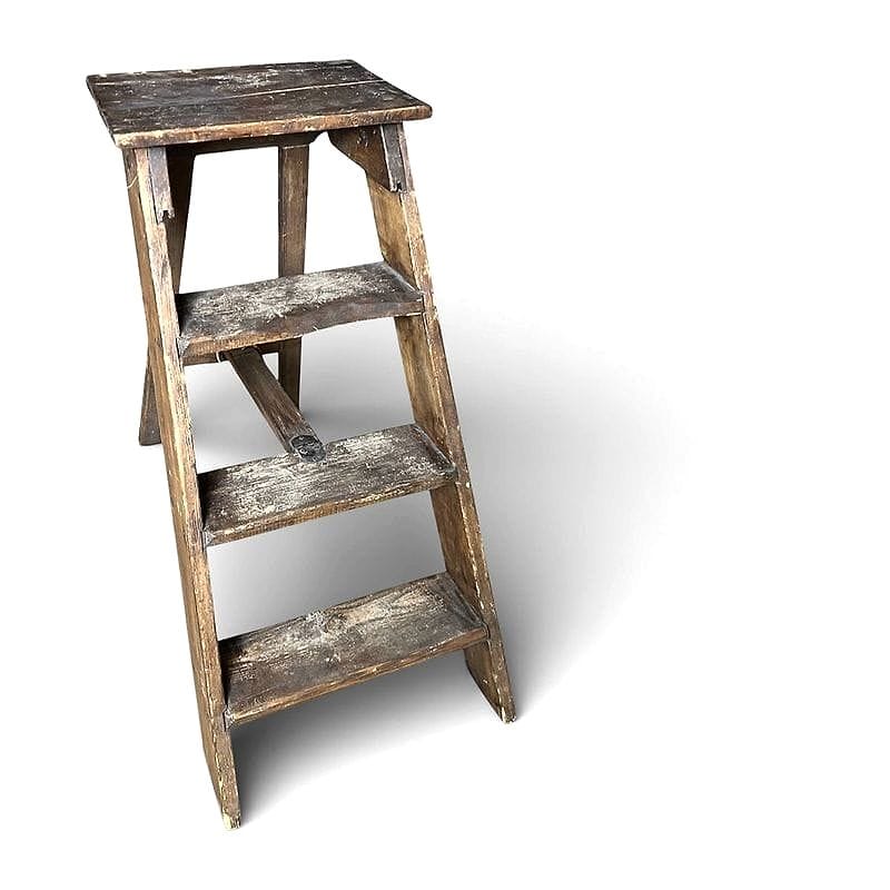 scaletta in legno patinato